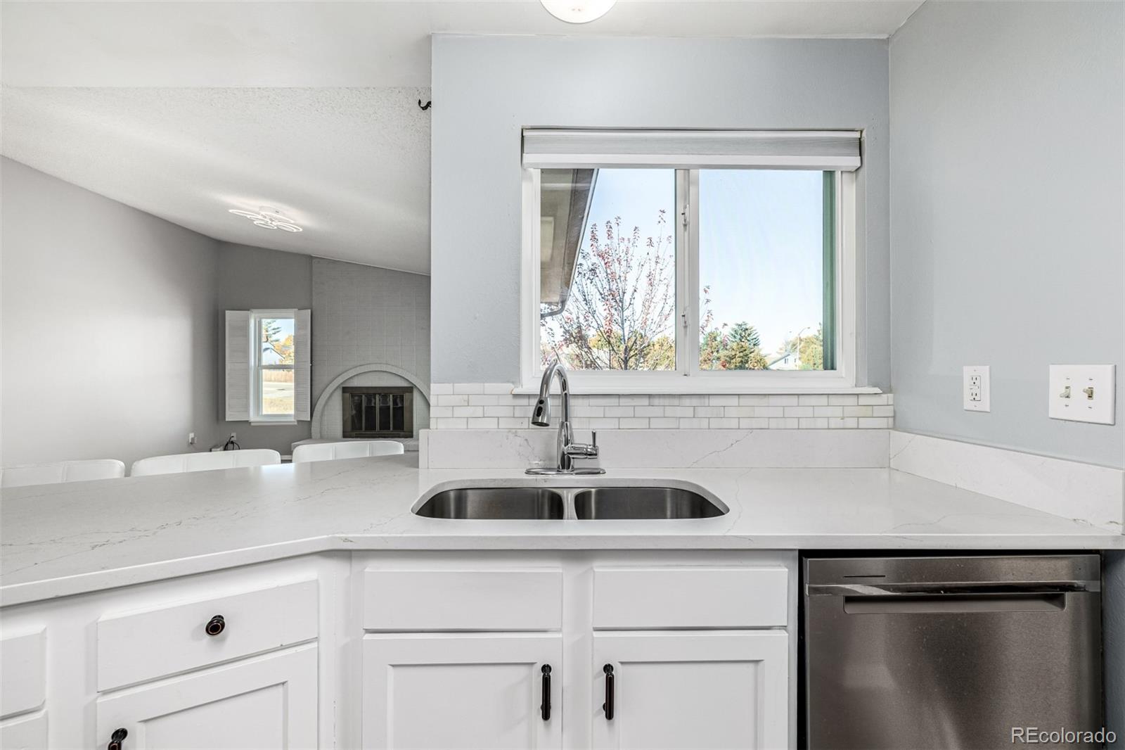MLS Image #14 for 3807 s andes way,aurora, Colorado