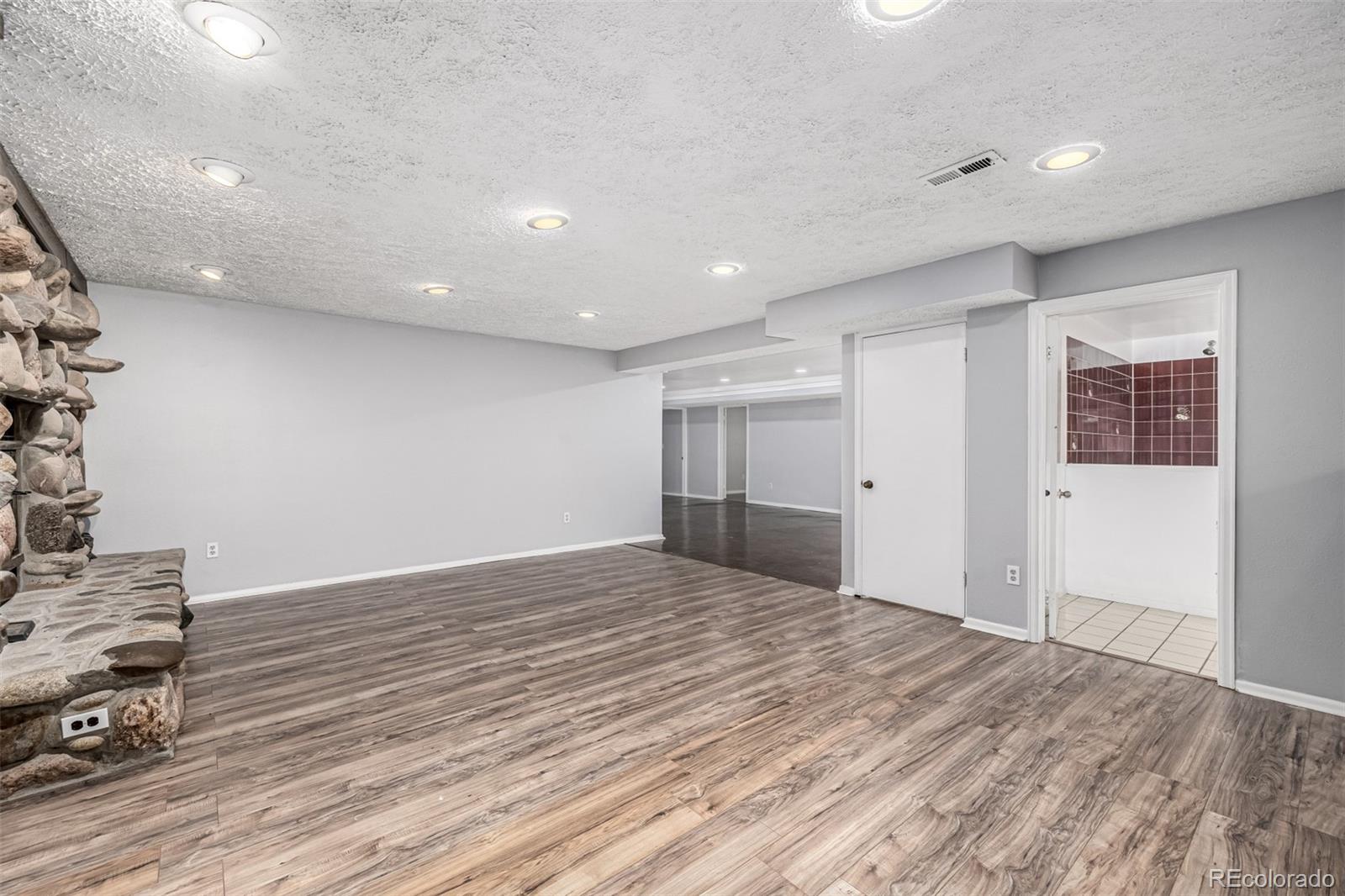 MLS Image #37 for 3807 s andes way,aurora, Colorado
