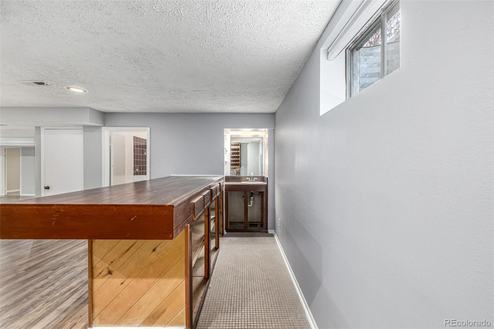 MLS Image #38 for 3807 s andes way,aurora, Colorado