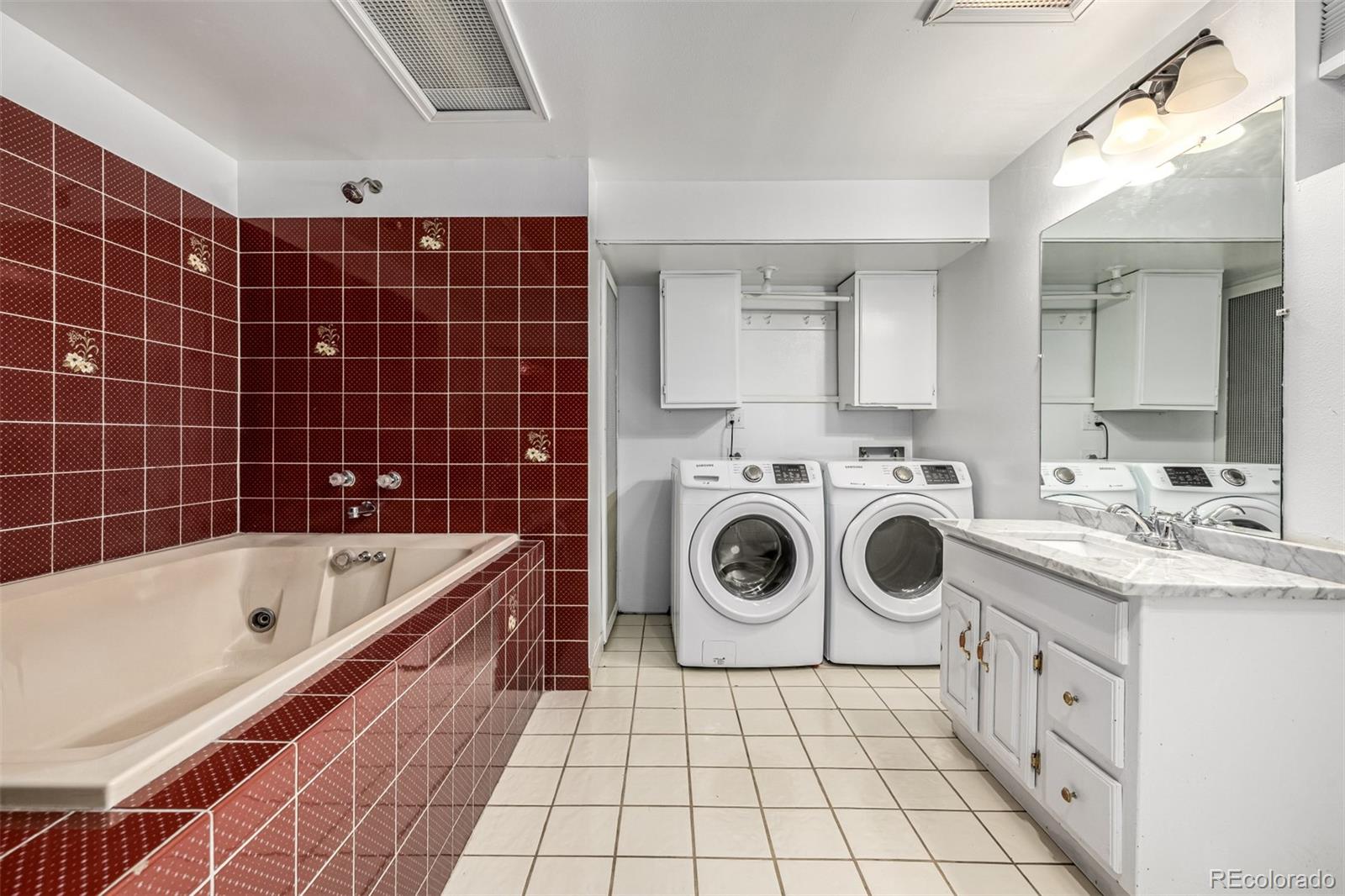 MLS Image #39 for 3807 s andes way,aurora, Colorado
