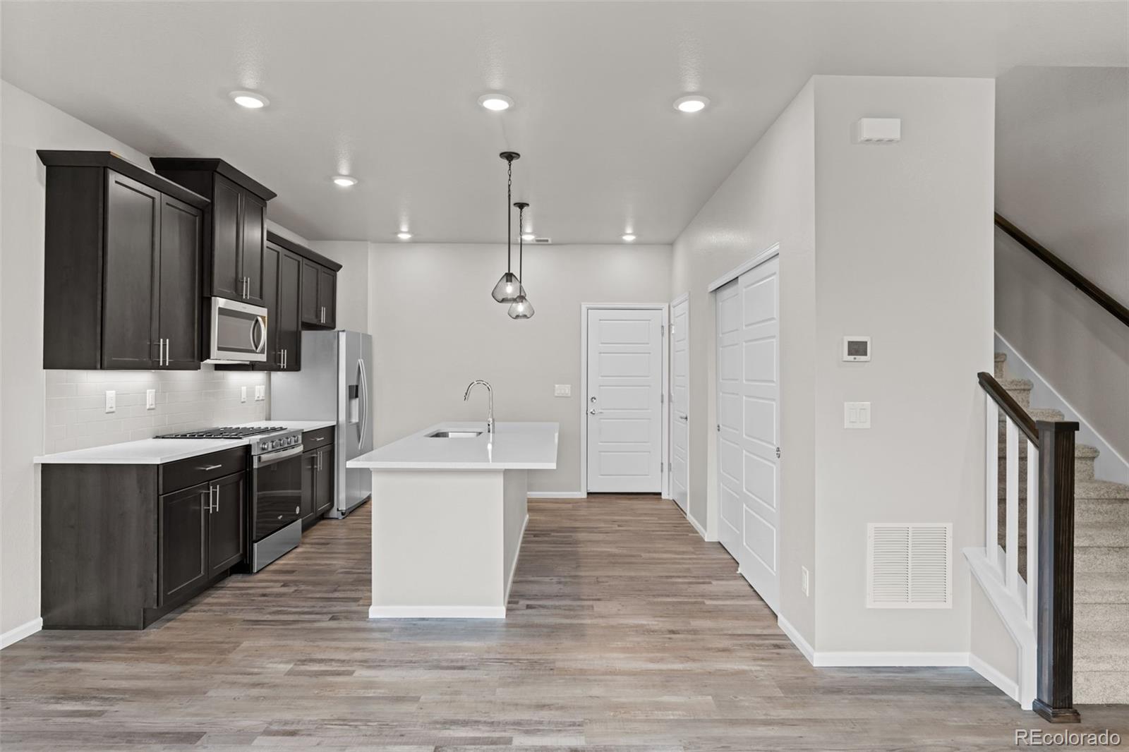 MLS Image #10 for 5890  holland court b,arvada, Colorado