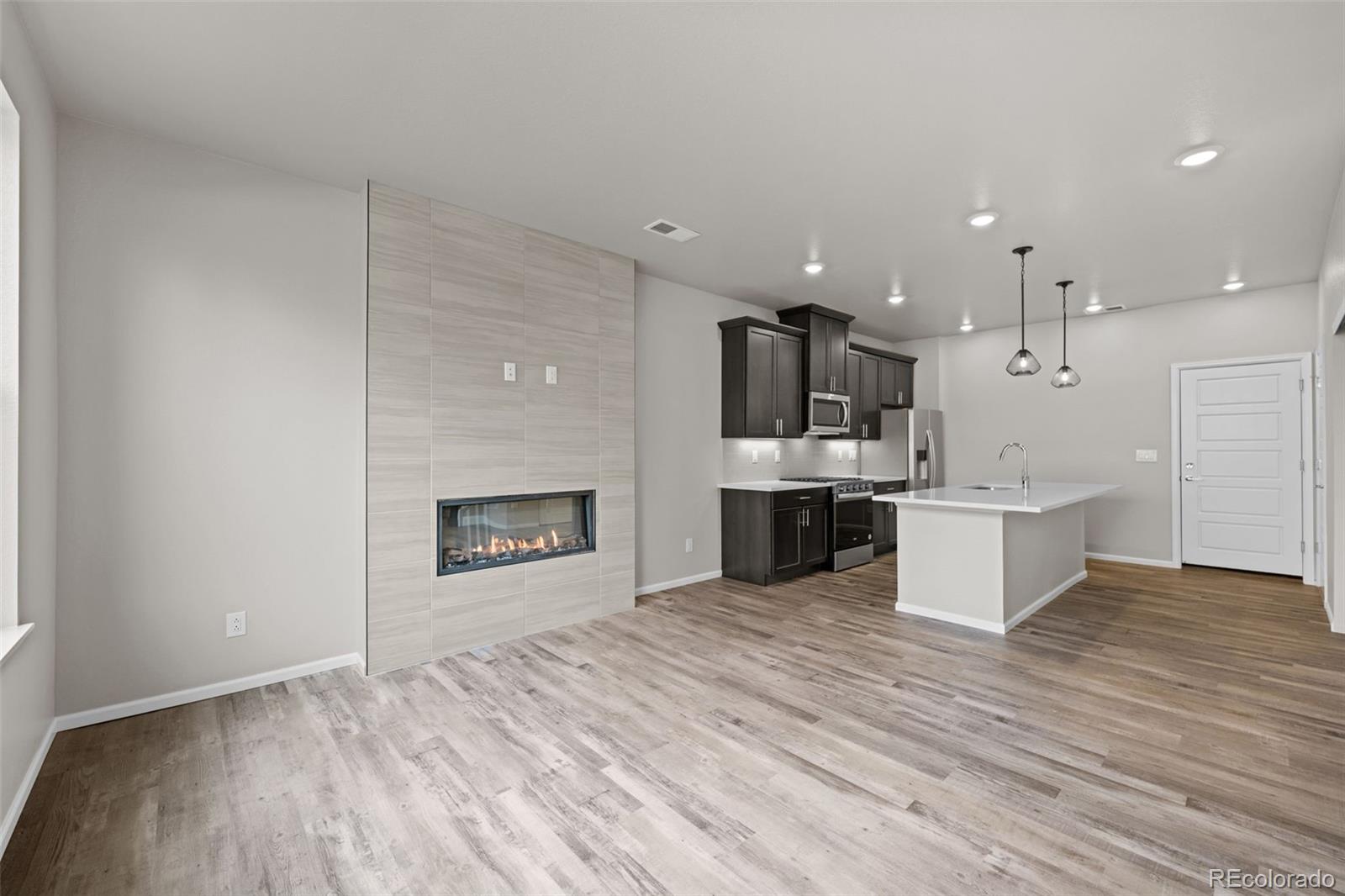 MLS Image #5 for 5890  holland court b,arvada, Colorado