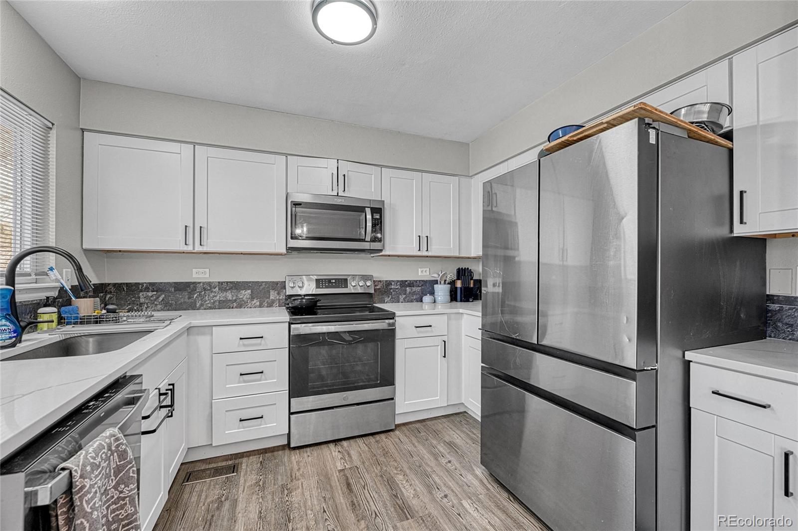 MLS Image #10 for 16038 e oxford drive,aurora, Colorado