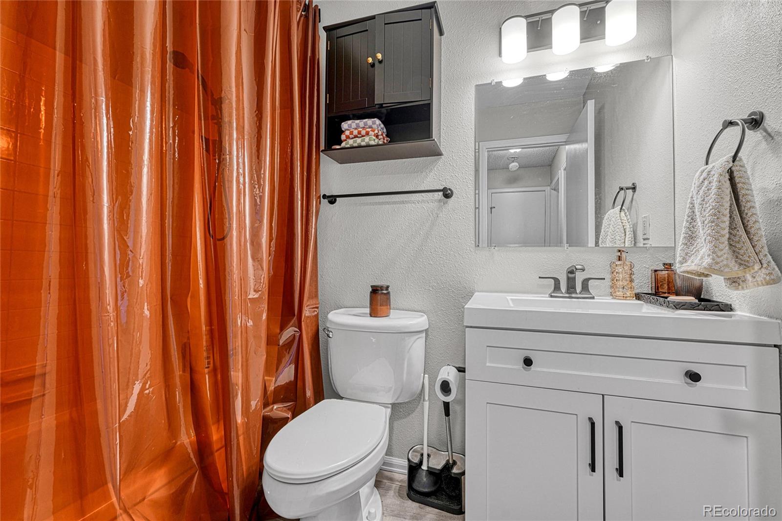 MLS Image #14 for 16038 e oxford drive,aurora, Colorado