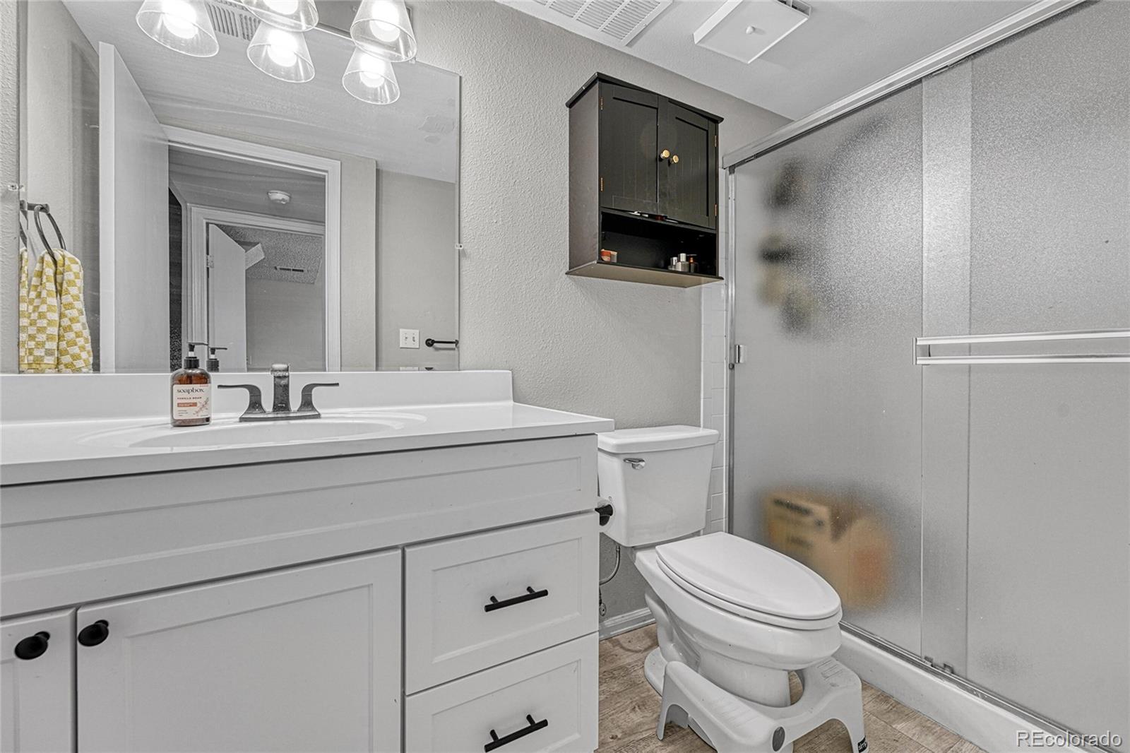 MLS Image #25 for 16038 e oxford drive,aurora, Colorado
