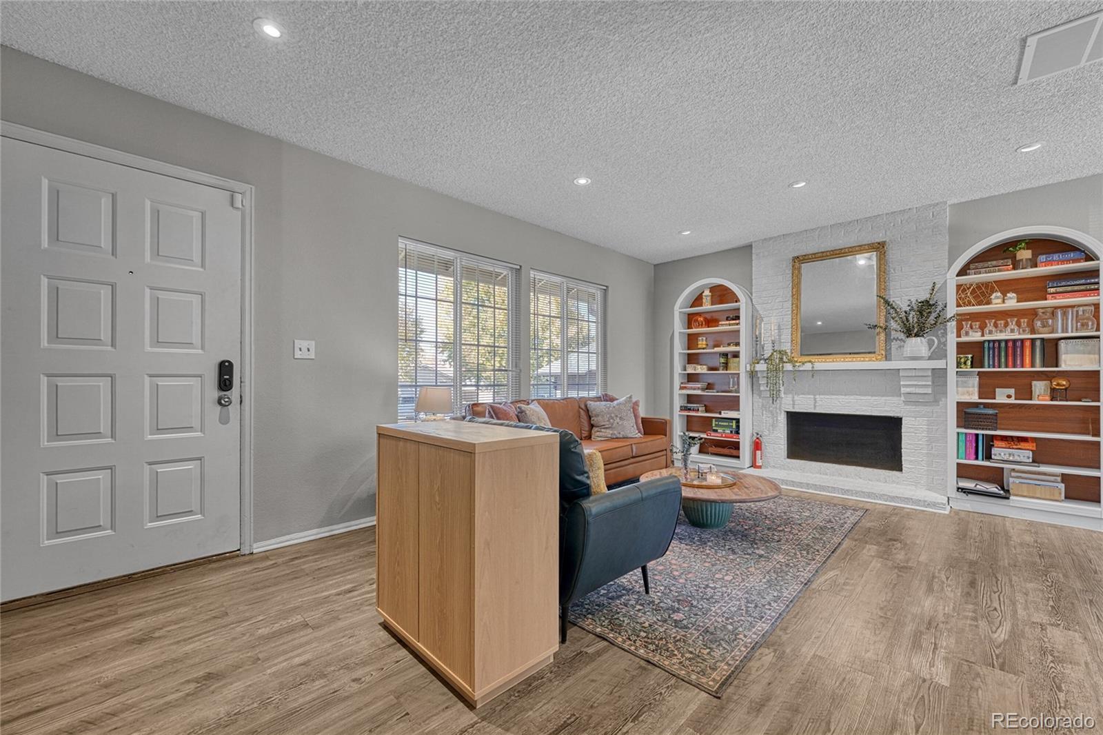 MLS Image #5 for 16038 e oxford drive,aurora, Colorado