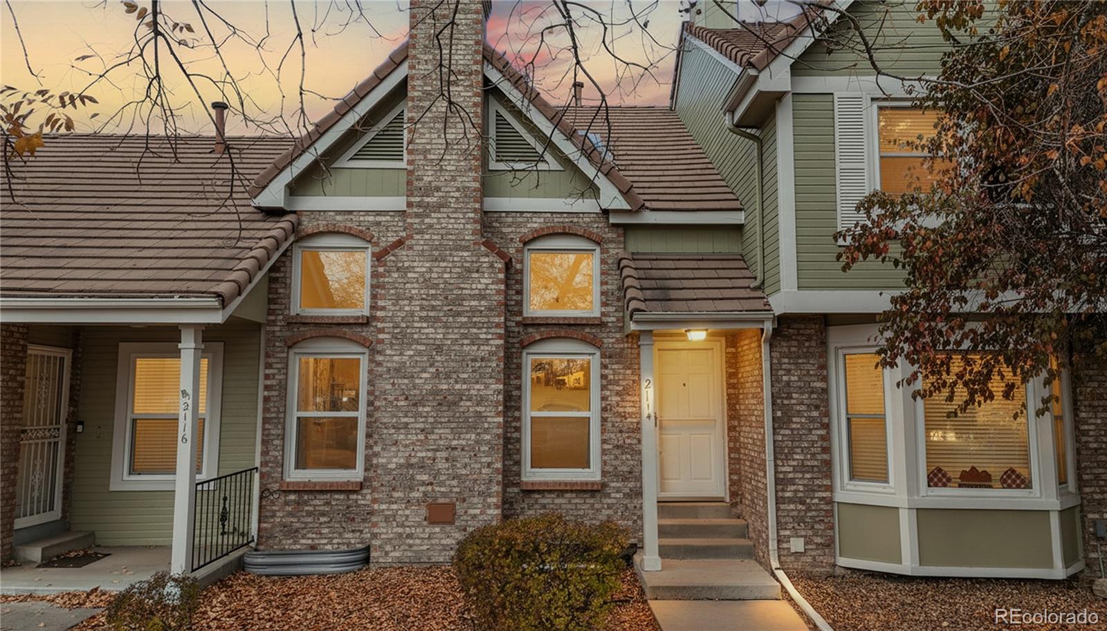 MLS Image #1 for 2114  ranch drive,denver, Colorado