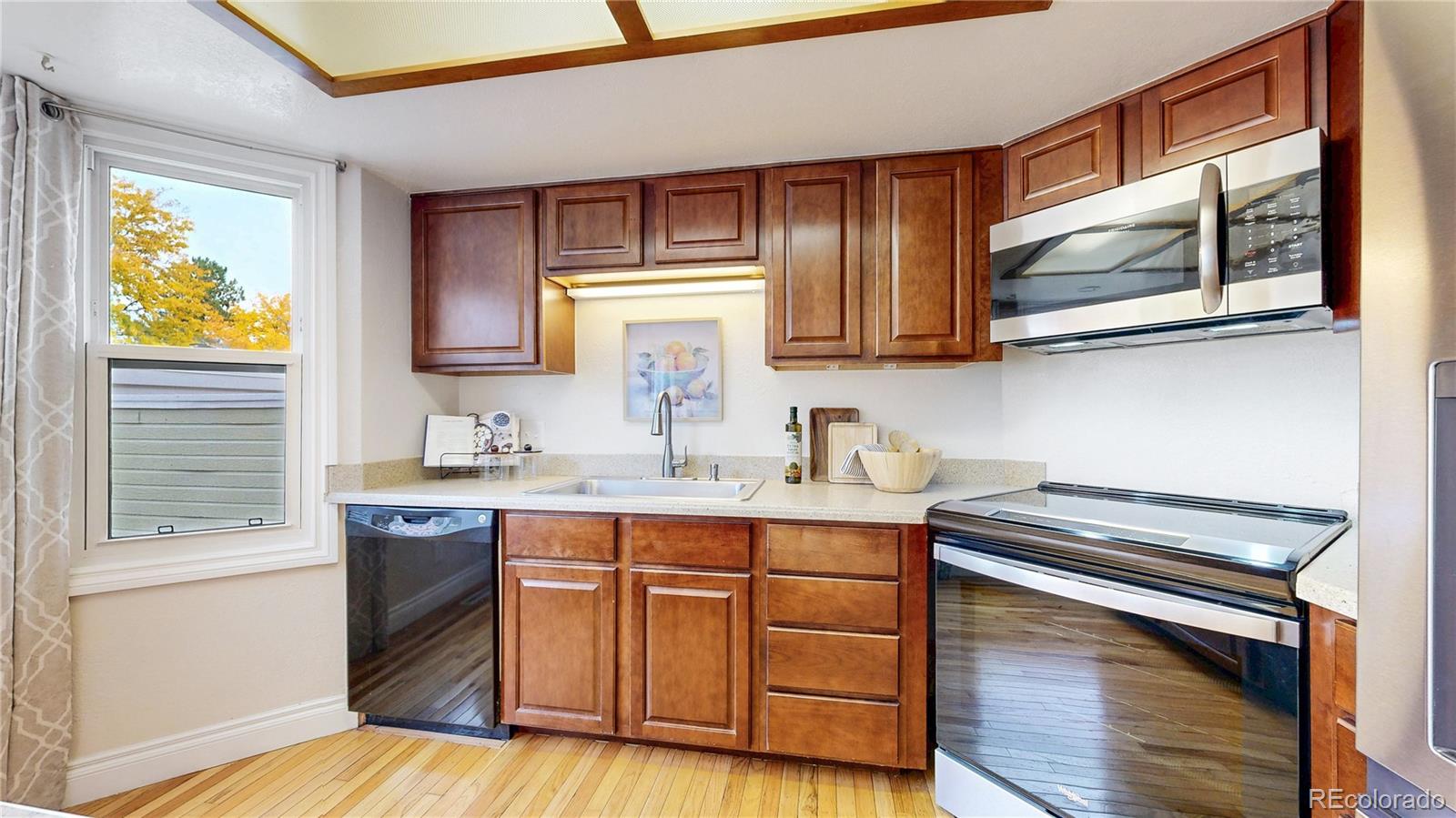 MLS Image #11 for 2114  ranch drive,denver, Colorado