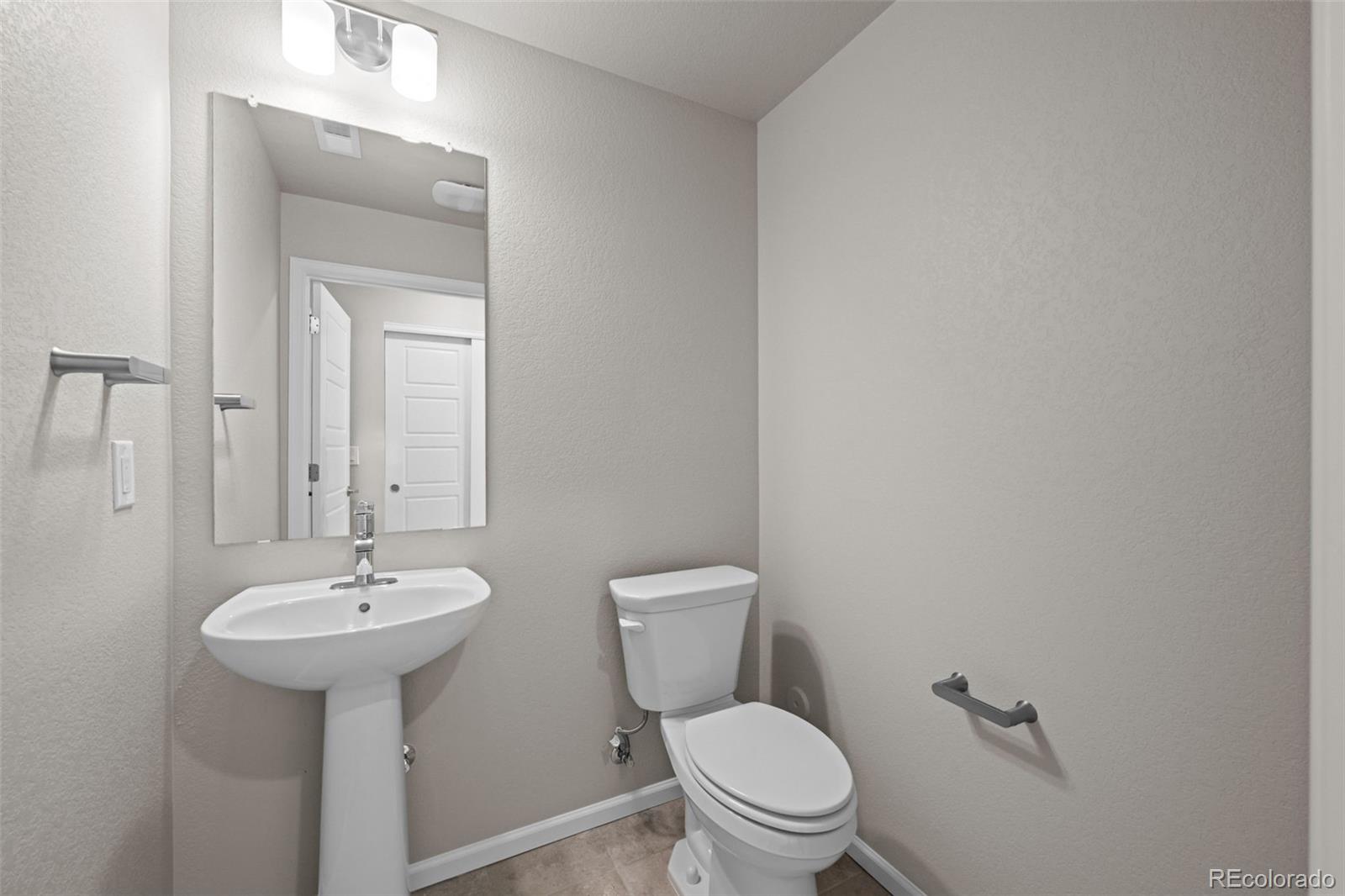 MLS Image #20 for 9487 w 58th lane a,arvada, Colorado