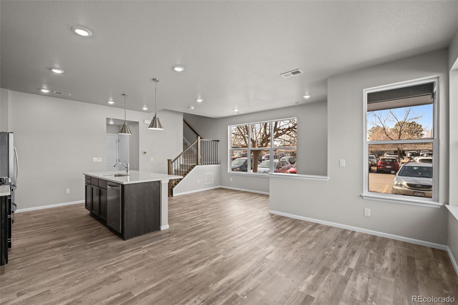 MLS Image #8 for 9487 w 58th lane a,arvada, Colorado