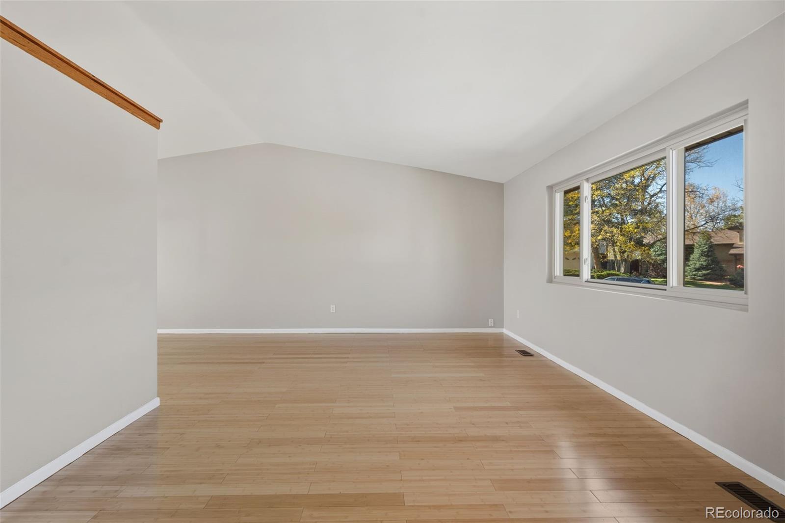 MLS Image #3 for 5715  escapardo way,colorado springs, Colorado