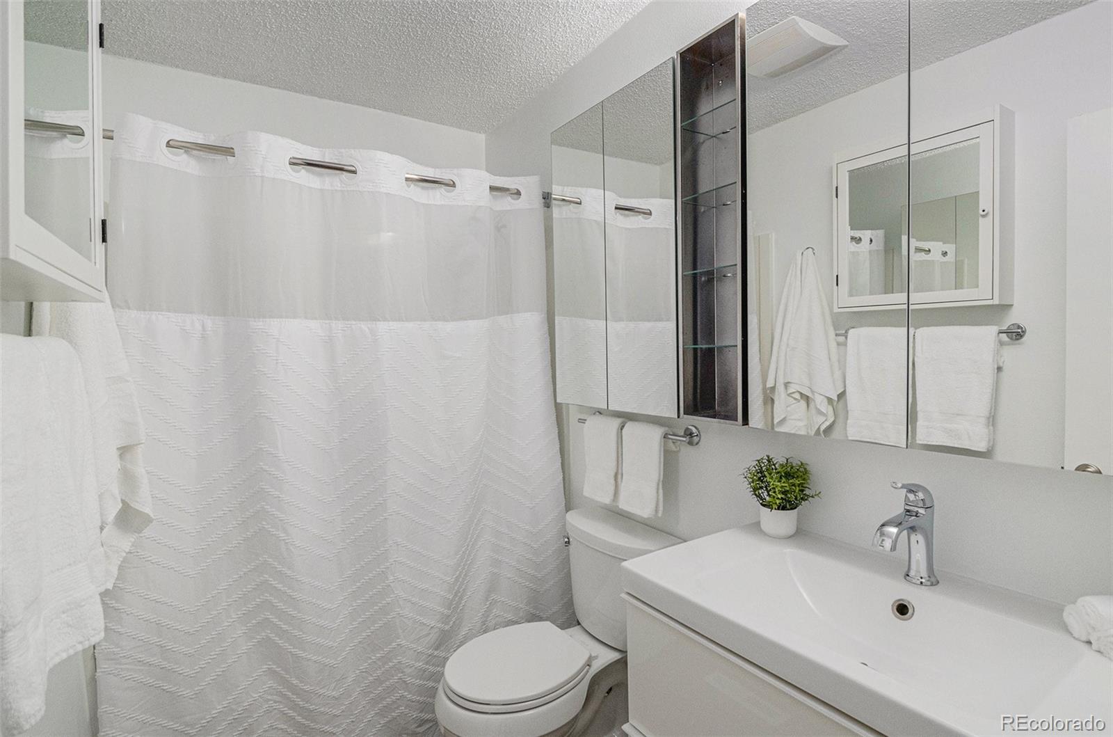 MLS Image #16 for 7105 s gaylord street d04,centennial, Colorado