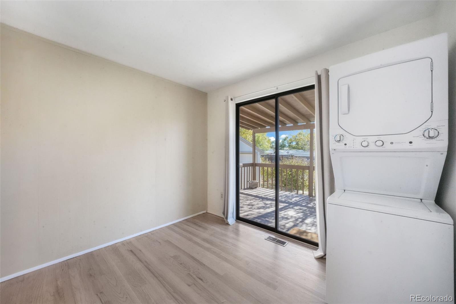MLS Image #18 for 135  helena lane,colorado springs, Colorado