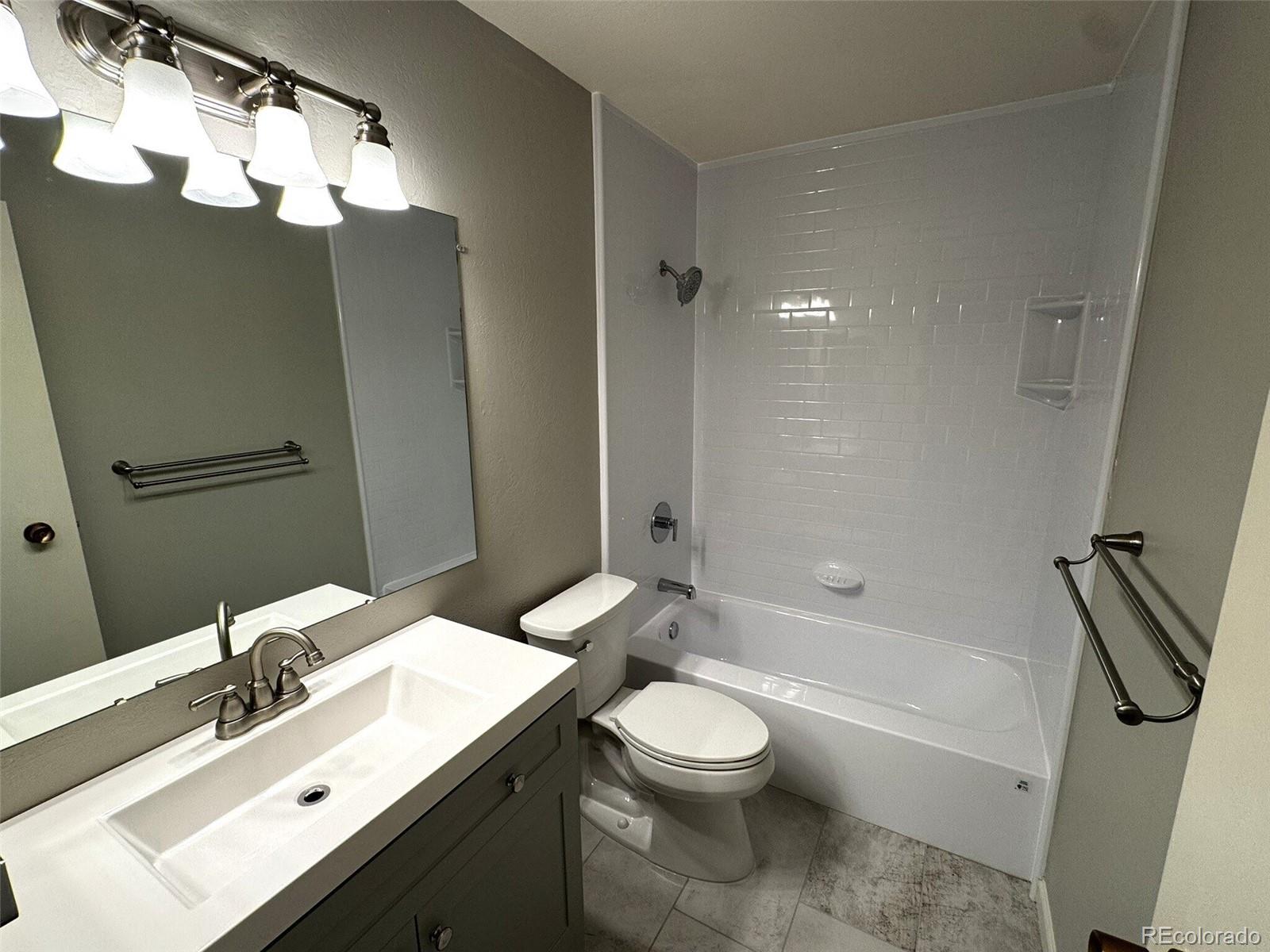 MLS Image #13 for 460 s marion parkway 1302,denver, Colorado