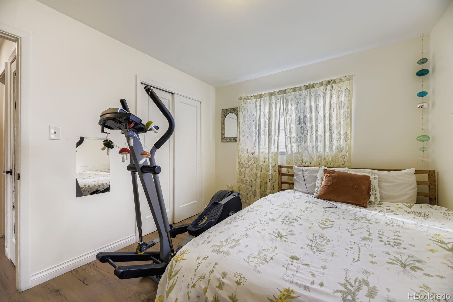 MLS Image #15 for 2535 s hazel court,denver, Colorado