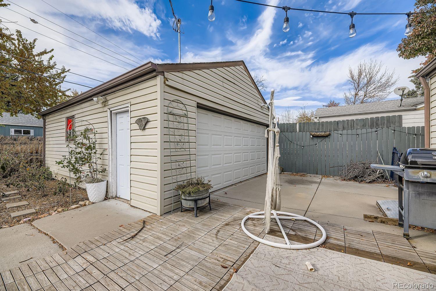 MLS Image #22 for 2535 s hazel court,denver, Colorado