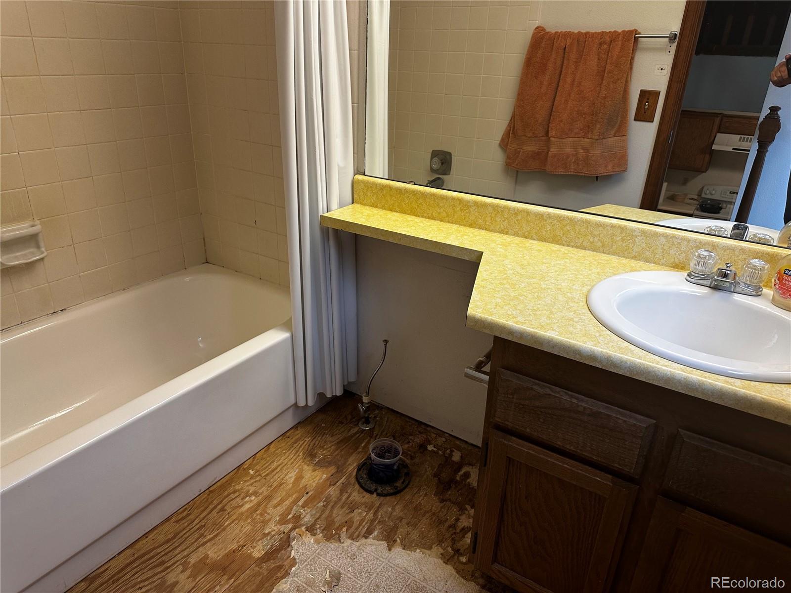 MLS Image #14 for 7154 e dry creek circle ,centennial, Colorado