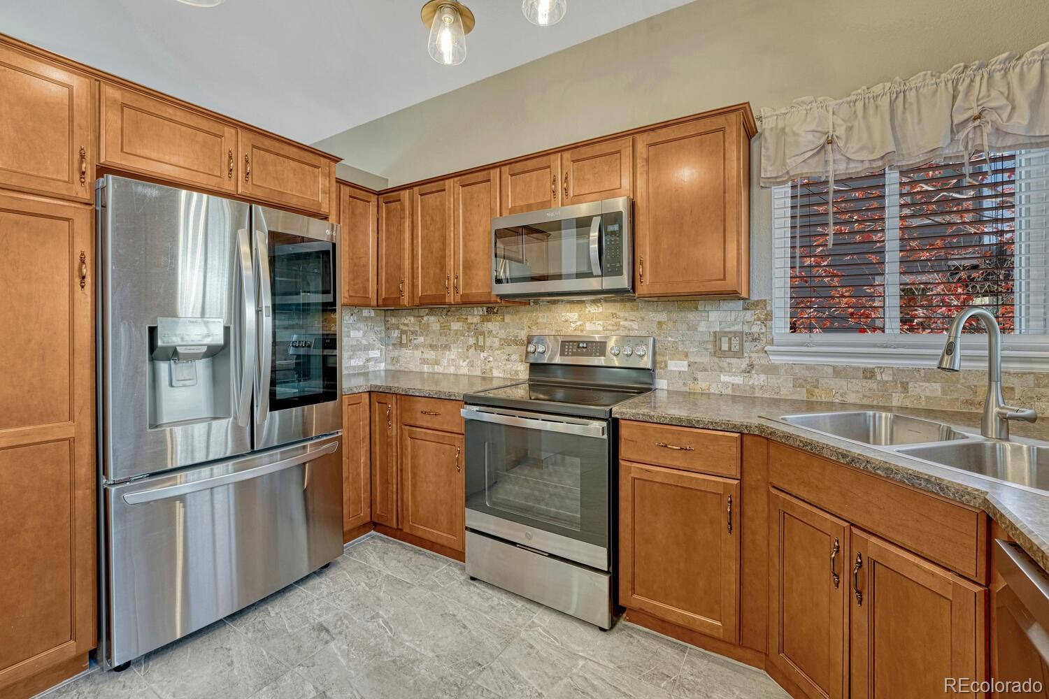 MLS Image #11 for 9329  wolfe street,highlands ranch, Colorado