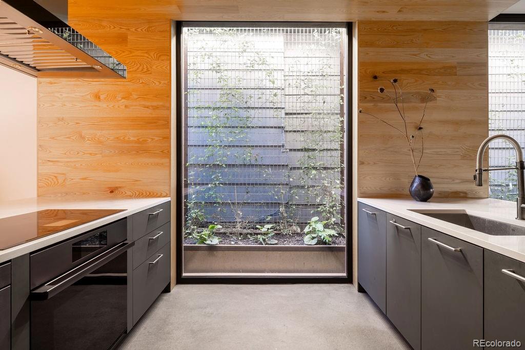 MLS Image #10 for 3837 n high street,denver, Colorado