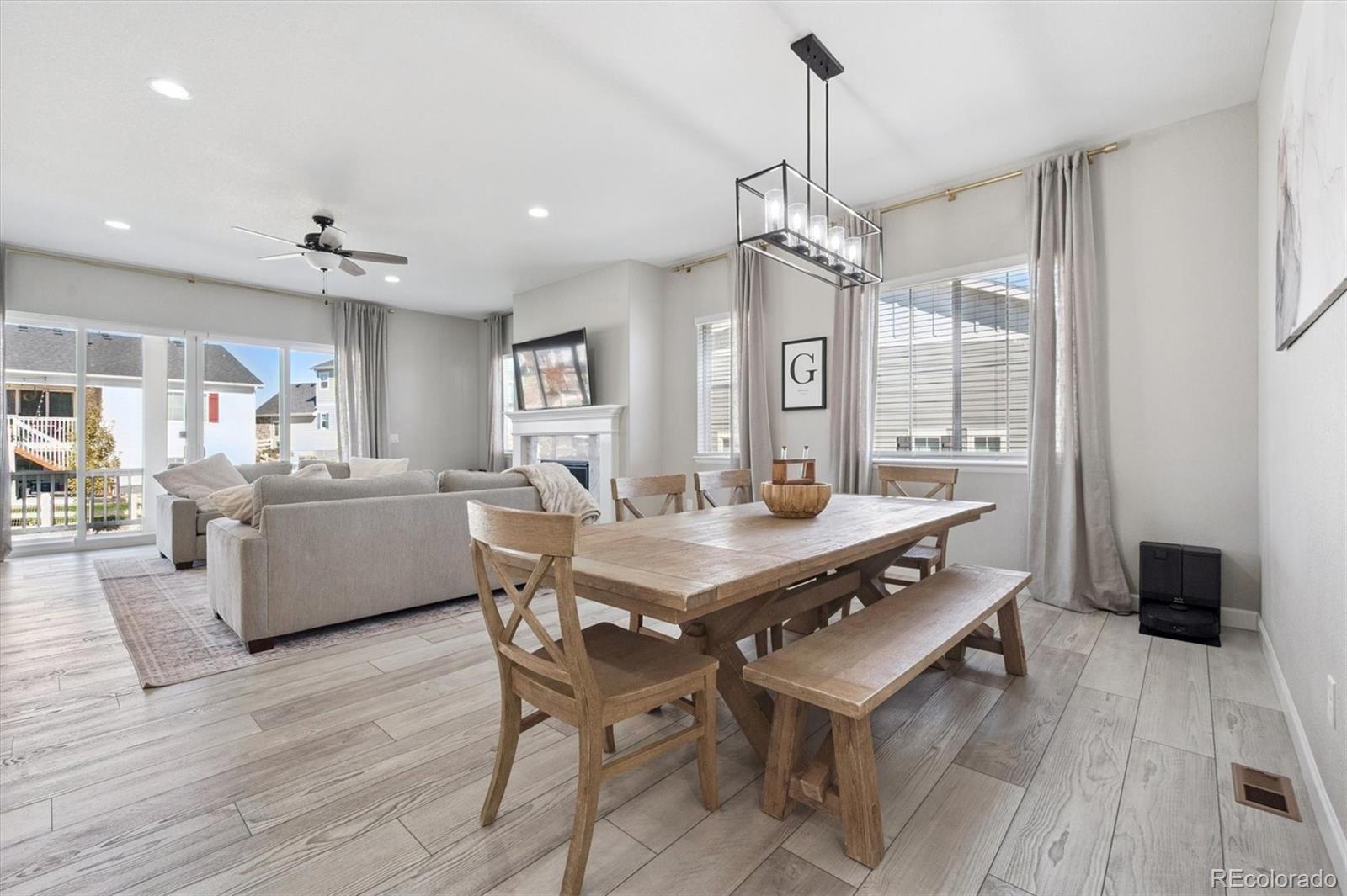 MLS Image #10 for 27705 e davies drive,aurora, Colorado