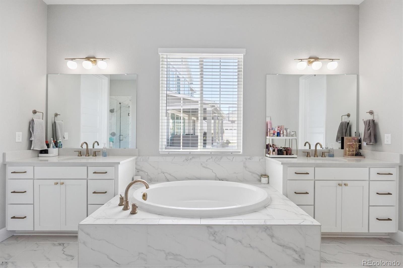 MLS Image #21 for 27705 e davies drive,aurora, Colorado