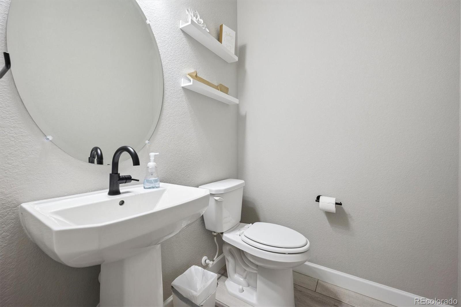 MLS Image #29 for 27705 e davies drive,aurora, Colorado