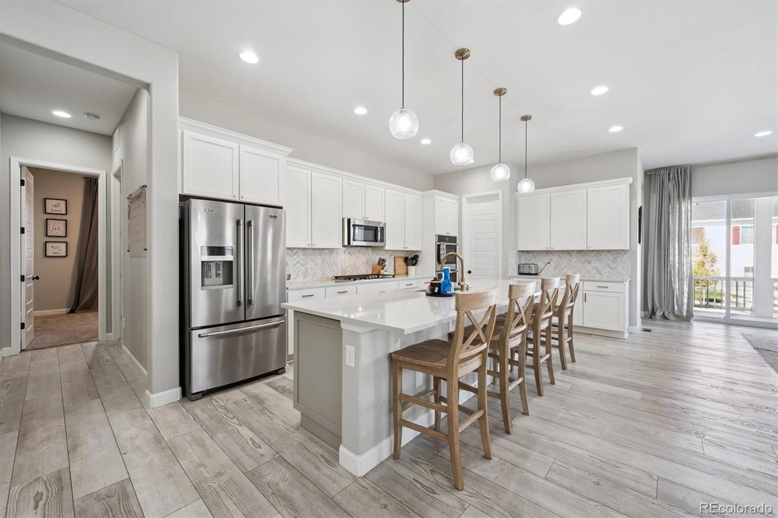 MLS Image #3 for 27705 e davies drive,aurora, Colorado