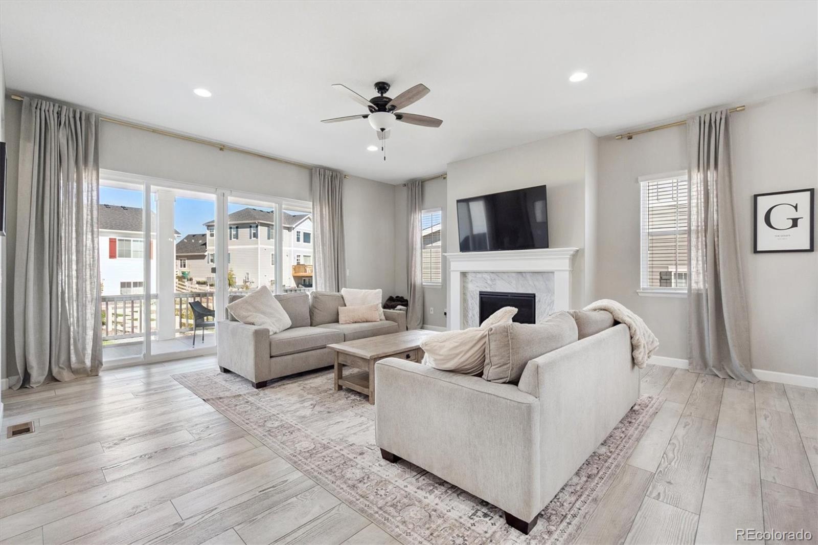 MLS Image #6 for 27705 e davies drive,aurora, Colorado