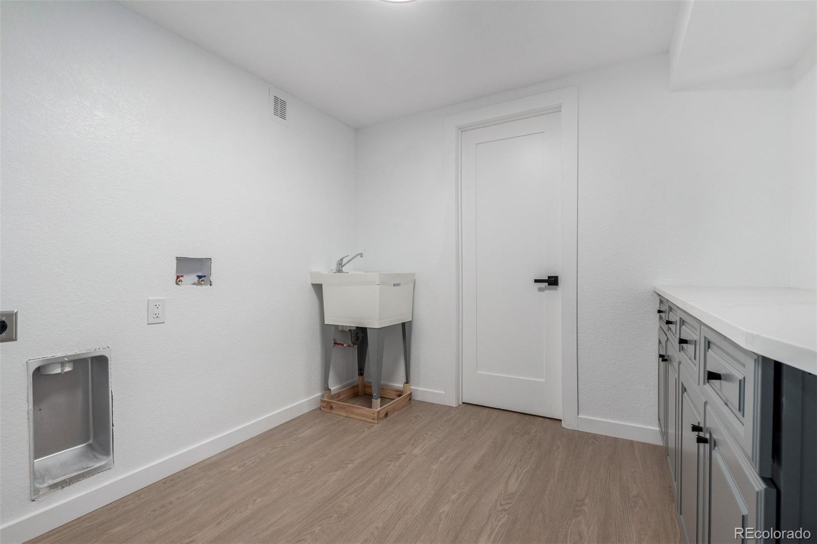 MLS Image #29 for 1302 s ingalls street,lakewood, Colorado
