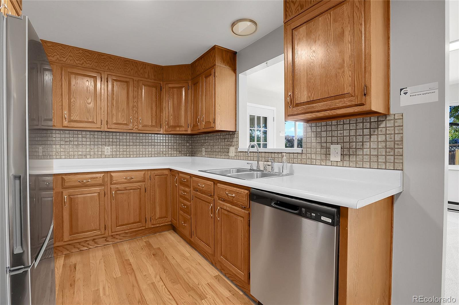 MLS Image #14 for 881  oak street,lakewood, Colorado
