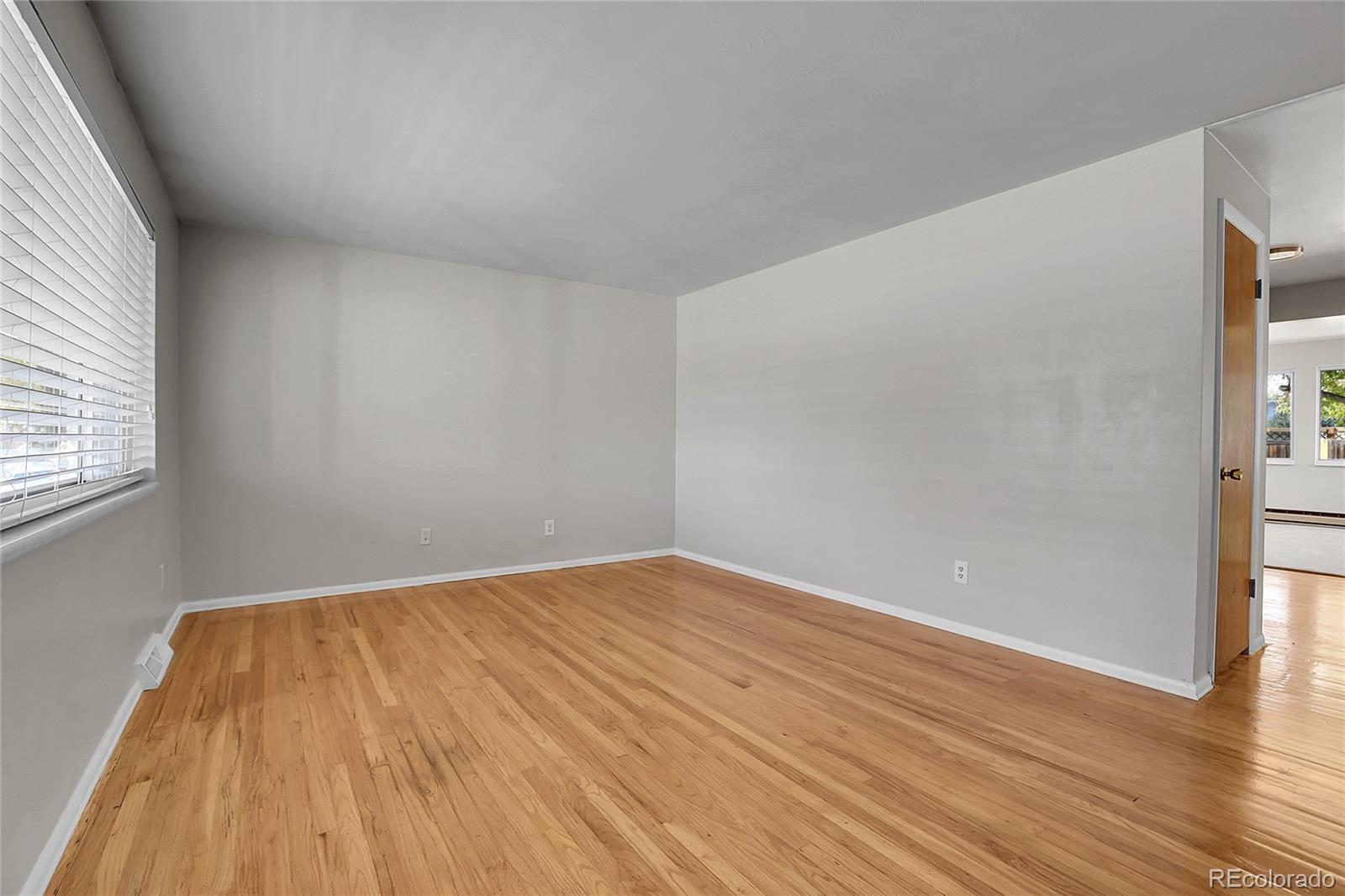 MLS Image #7 for 881  oak street,lakewood, Colorado