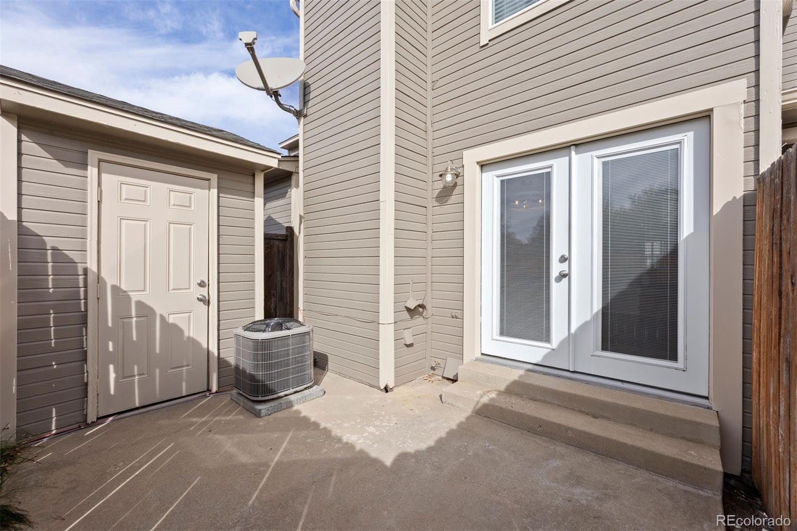 MLS Image #1 for 4661 s fraser circle,aurora, Colorado