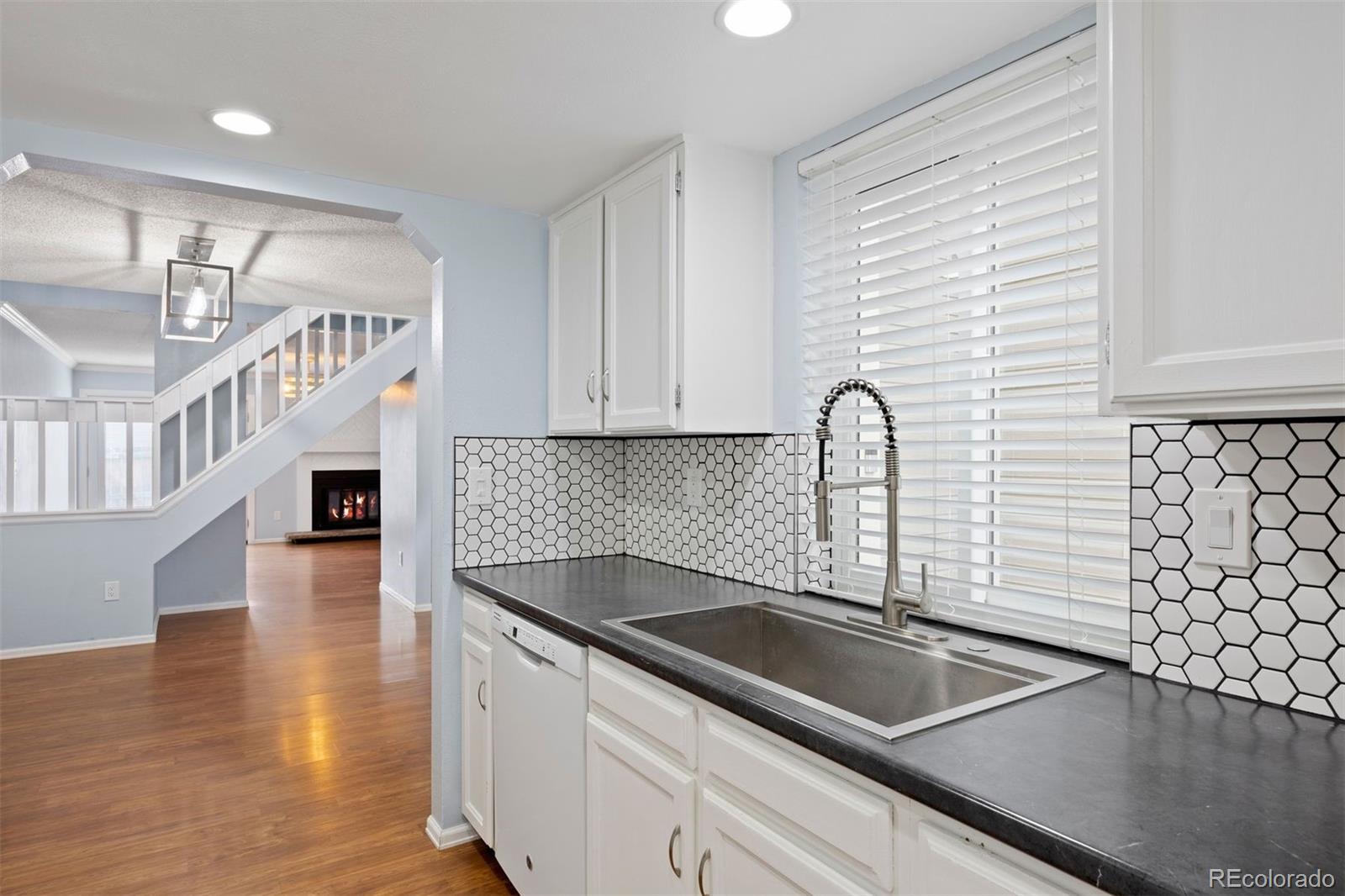 MLS Image #8 for 4661 s fraser circle,aurora, Colorado