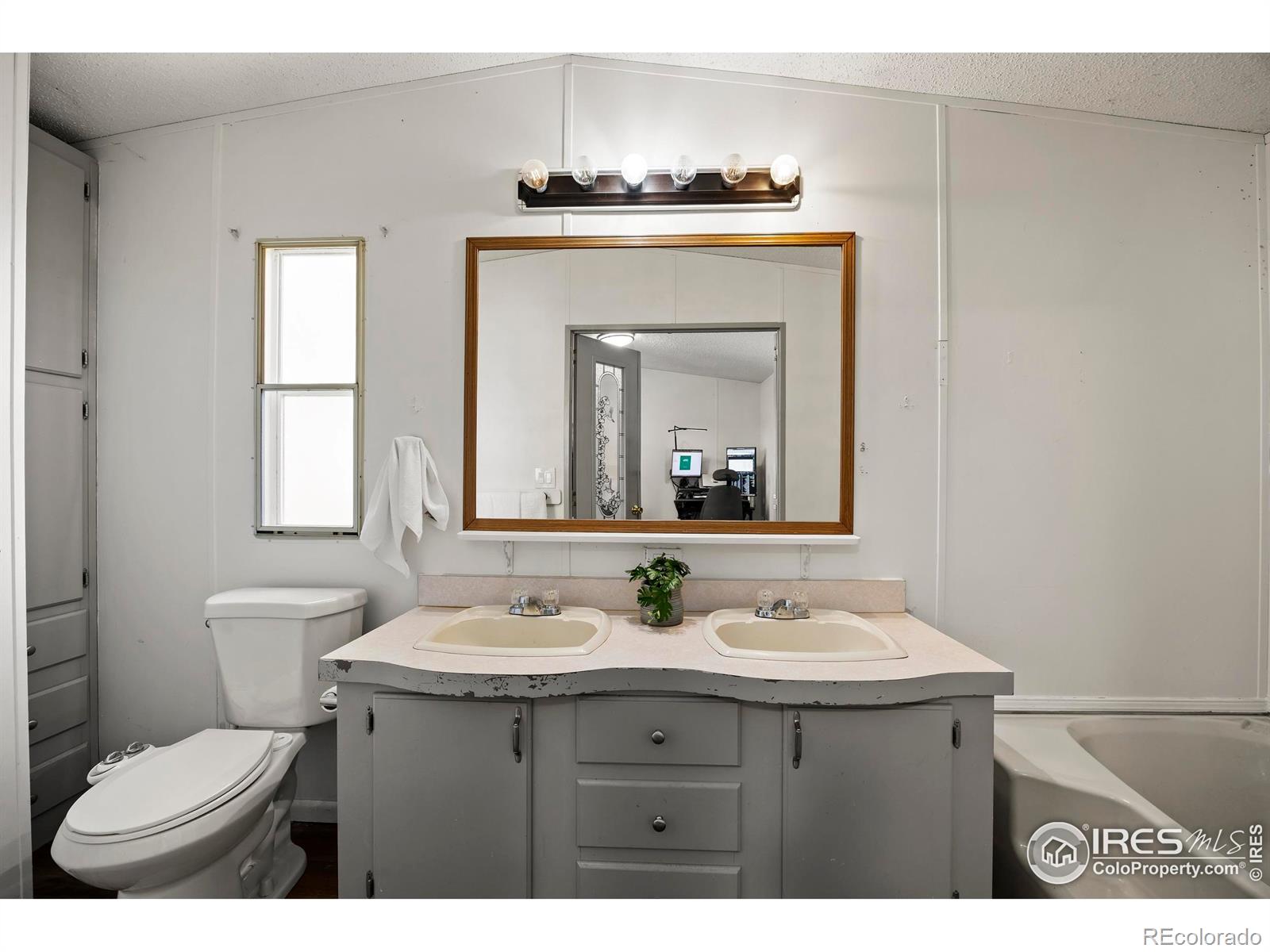 MLS Image #12 for 8508  audubon court,fort collins, Colorado