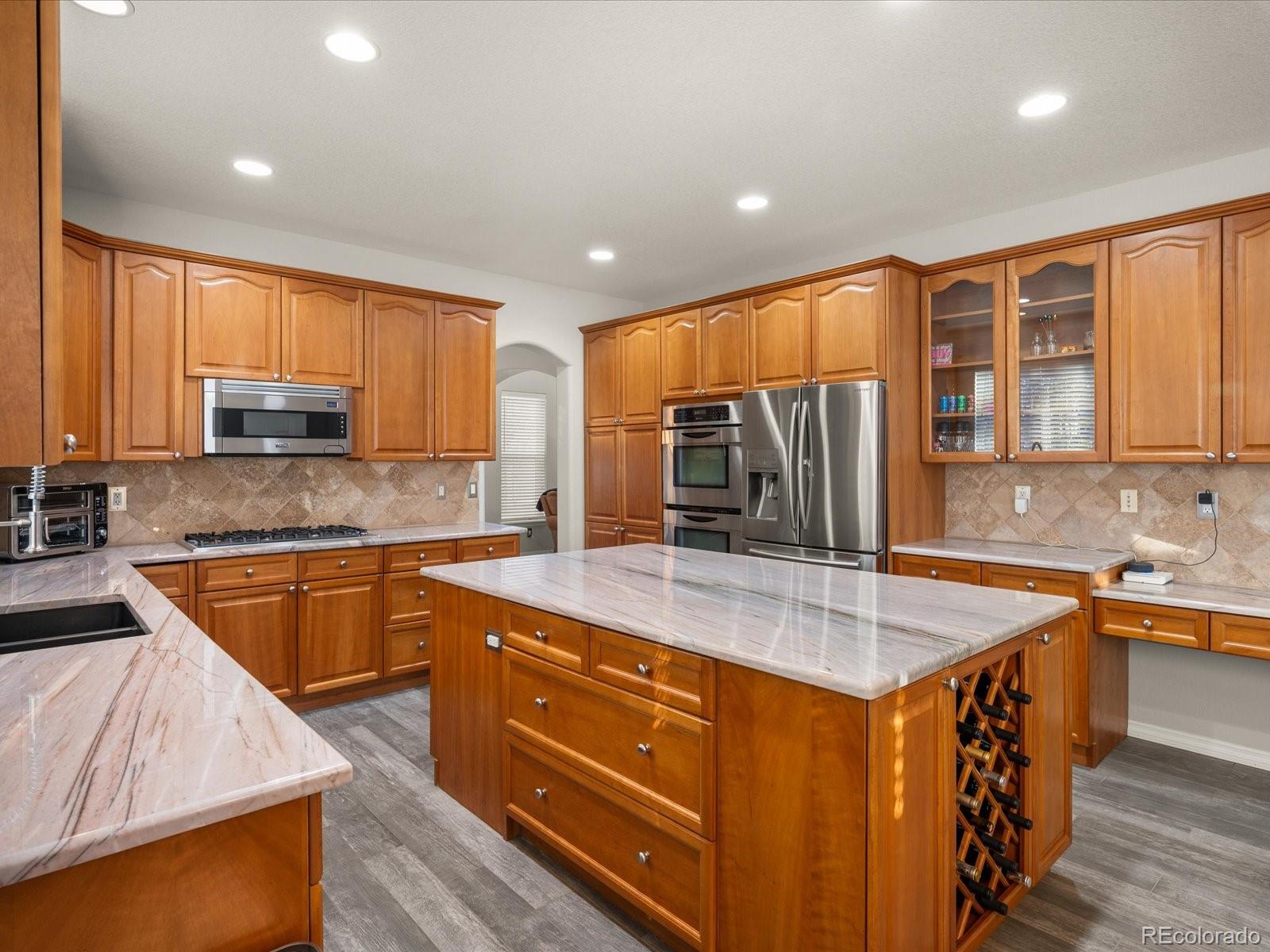 MLS Image #10 for 7169 s tibet way,aurora, Colorado
