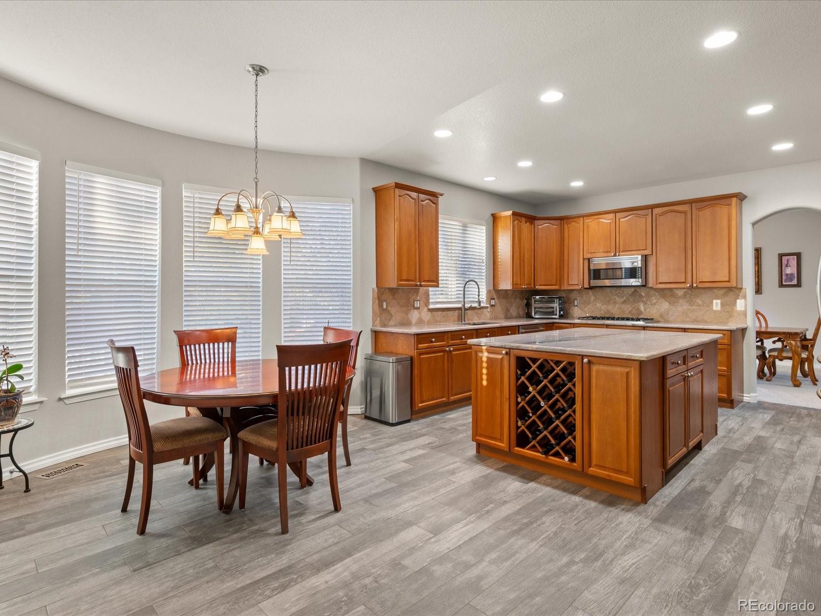 MLS Image #11 for 7169 s tibet way,aurora, Colorado