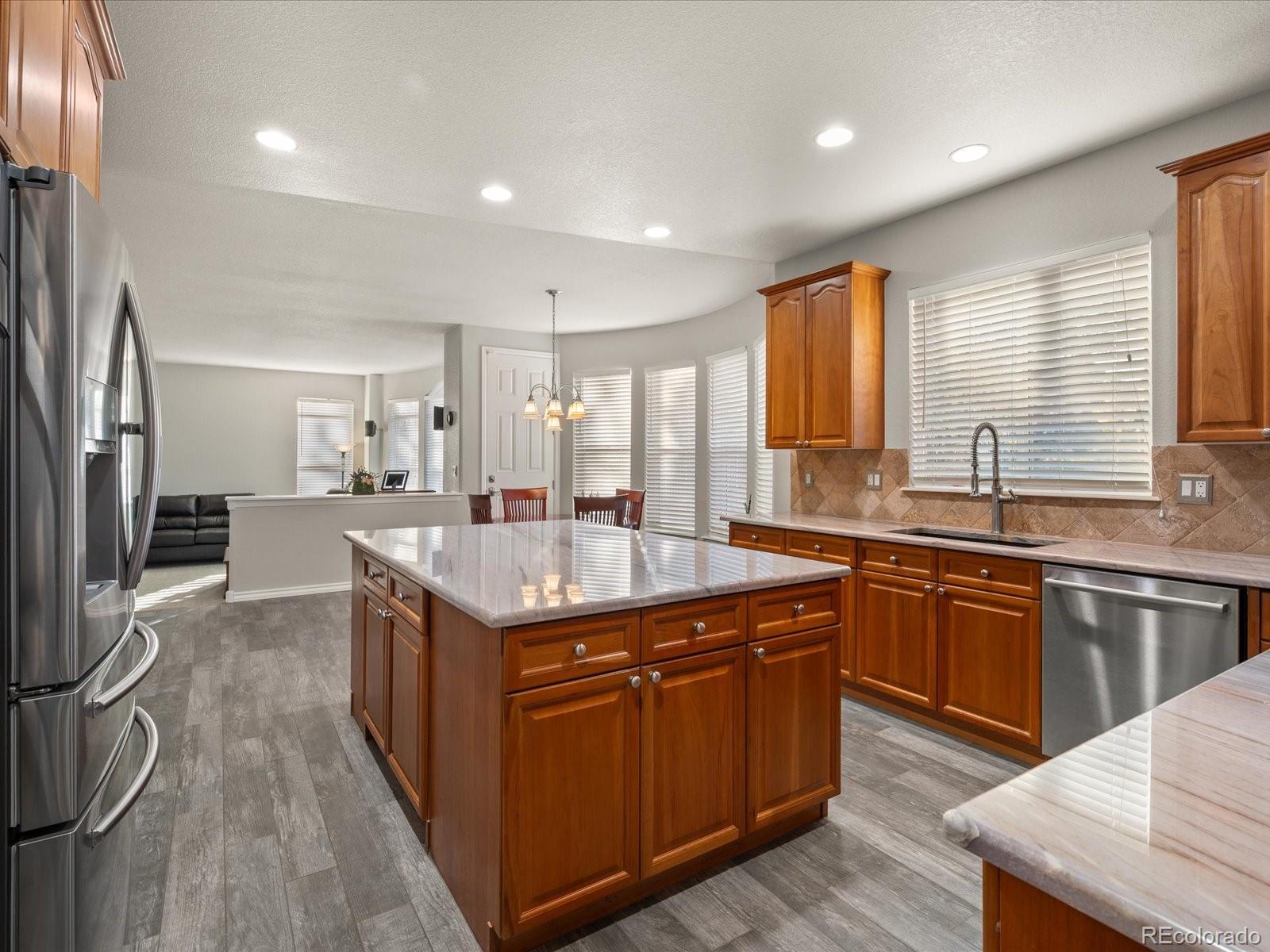 MLS Image #9 for 7169 s tibet way,aurora, Colorado