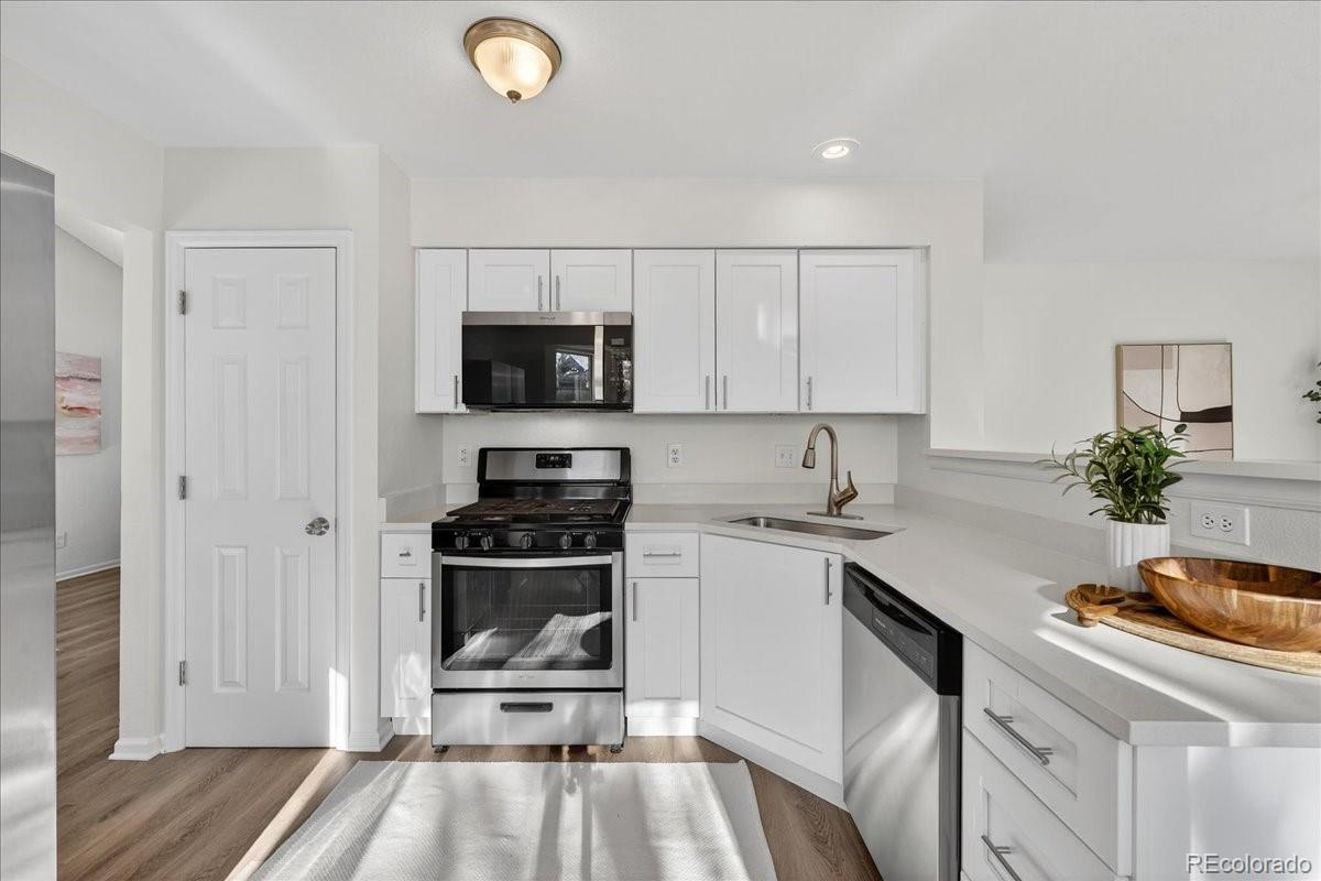 MLS Image #4 for 4478  dunkirk way,denver, Colorado