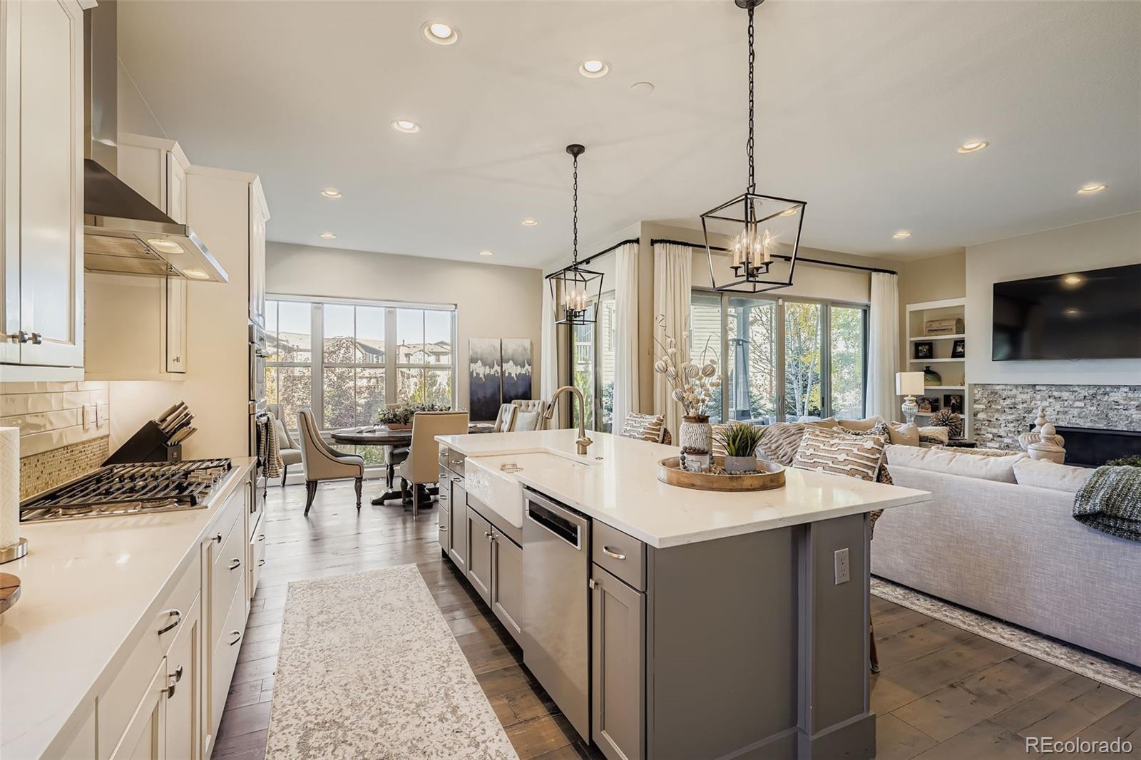 MLS Image #1 for 10414  maplebrook way,highlands ranch, Colorado