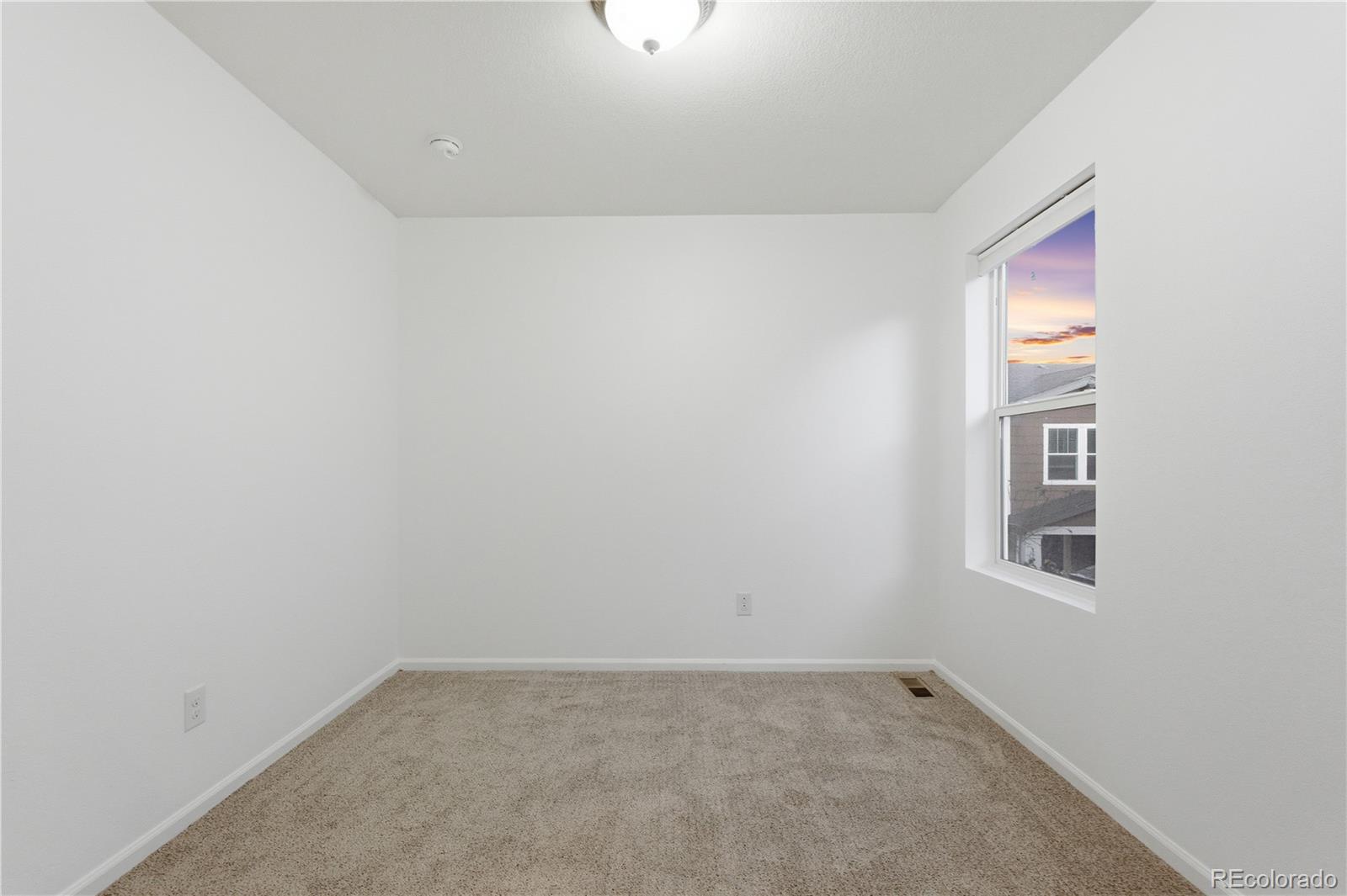 MLS Image #29 for 1527 s dallas circle,denver, Colorado
