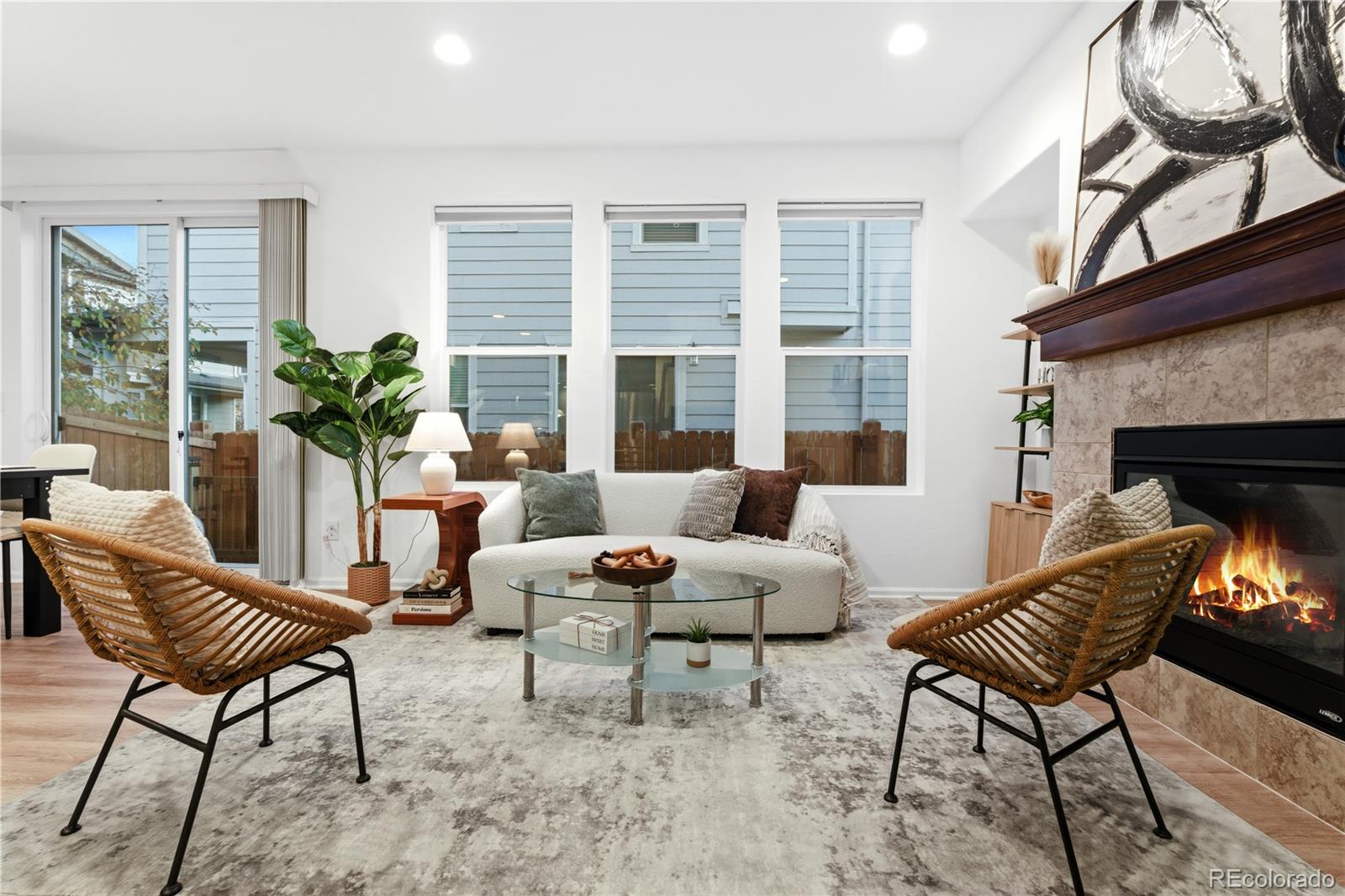 MLS Image #4 for 1527 s dallas circle,denver, Colorado