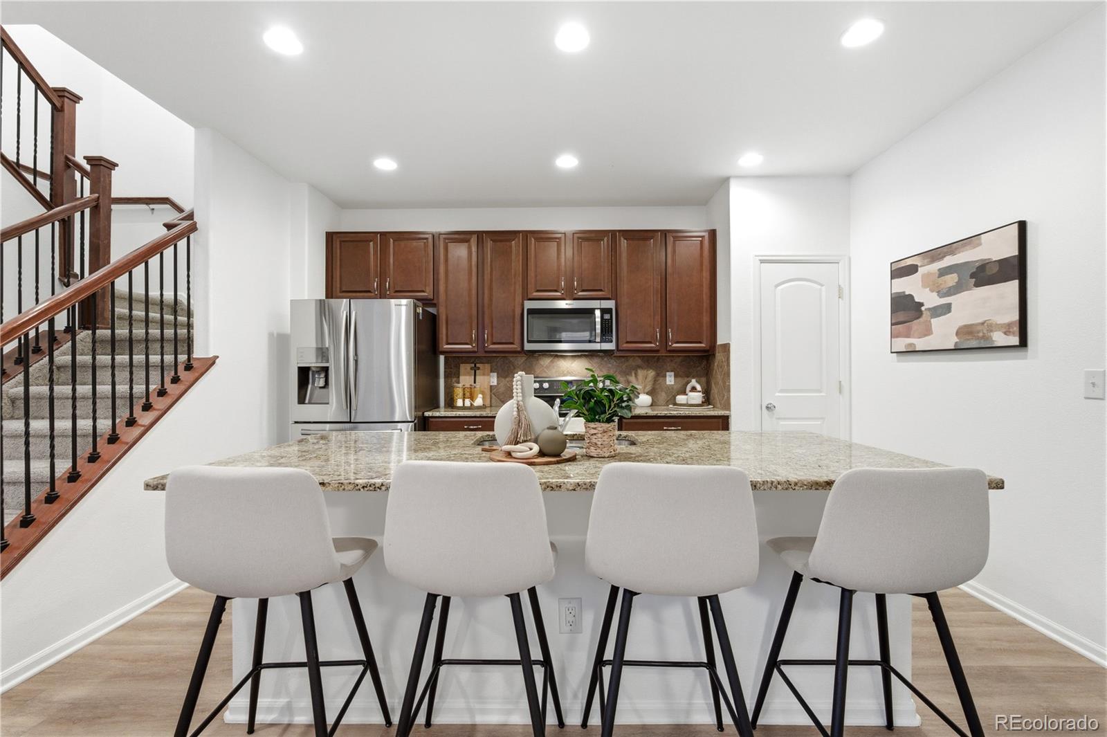 MLS Image #7 for 1527 s dallas circle,denver, Colorado
