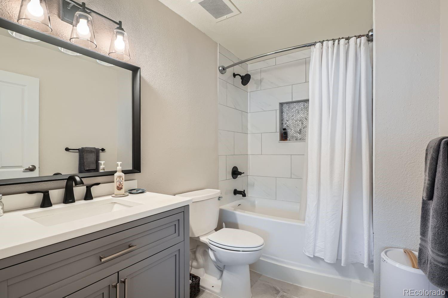 MLS Image #6 for 100  park avenue 201,denver, Colorado
