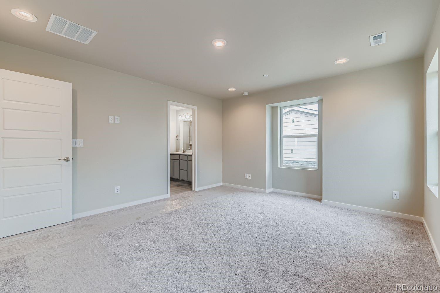 MLS Image #9 for 9146  rifle street,commerce city, Colorado