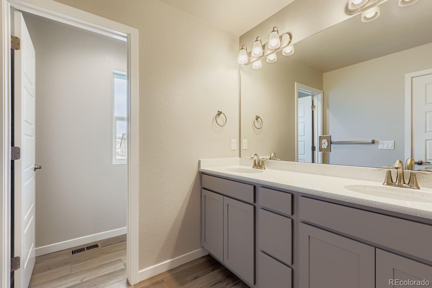MLS Image #14 for 17362 e 91st avenue,commerce city, Colorado