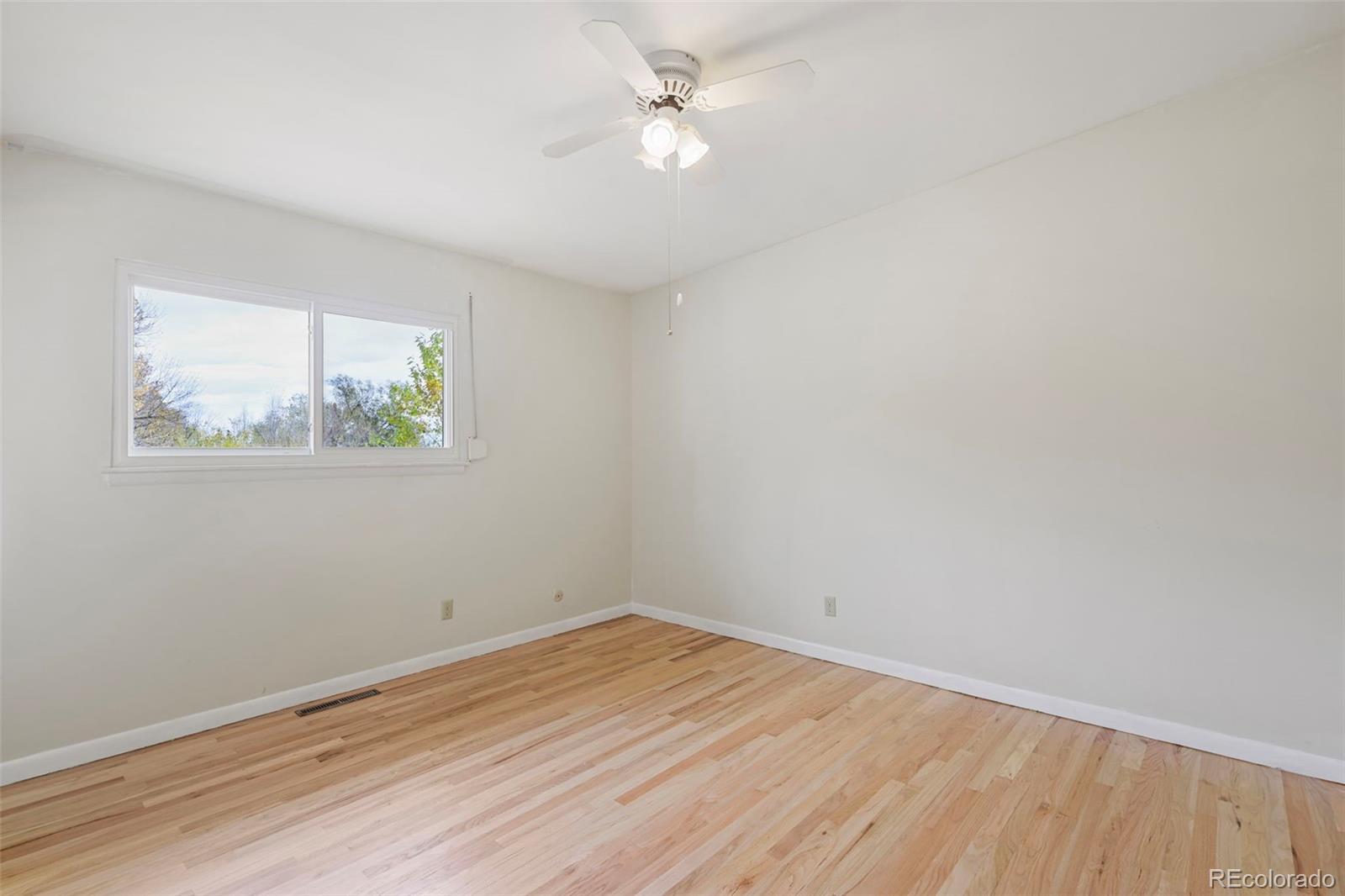 MLS Image #15 for 609  crestridge avenue,colorado springs, Colorado