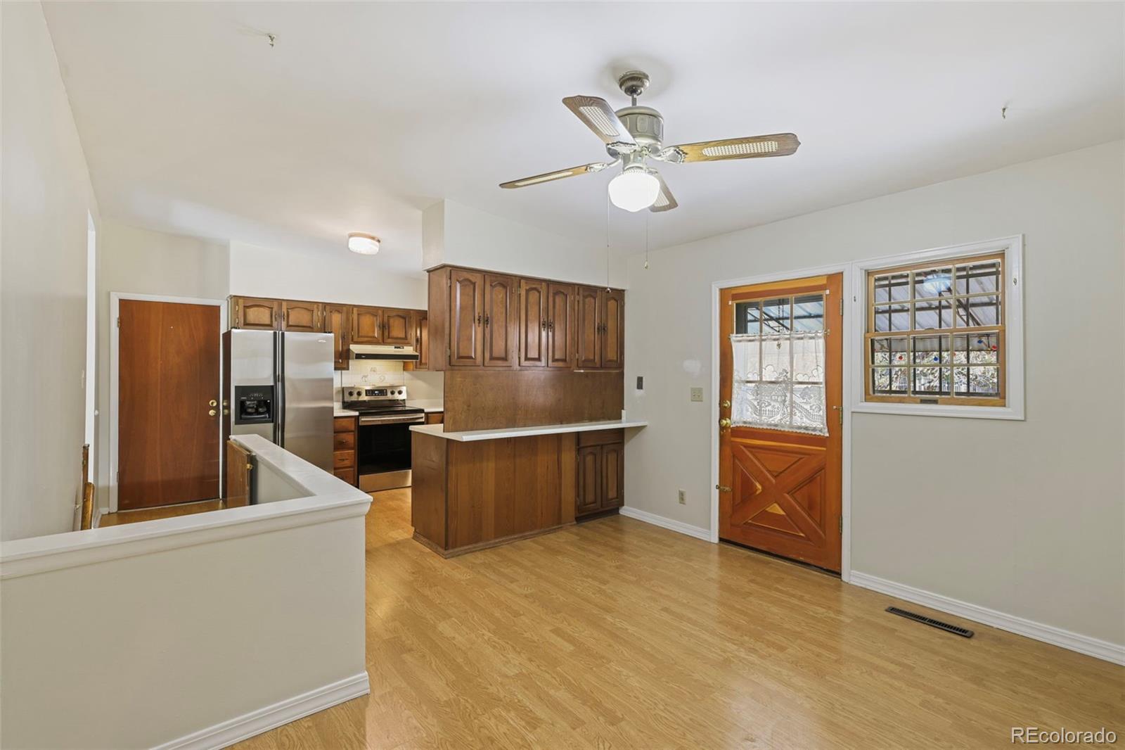 MLS Image #9 for 609  crestridge avenue,colorado springs, Colorado