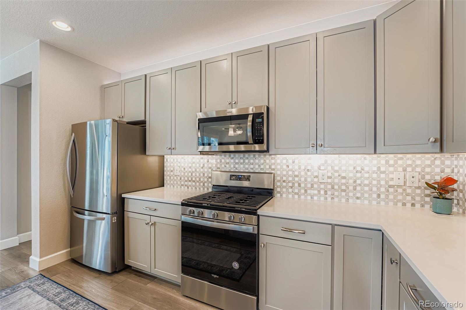 MLS Image #13 for 6974 s shady grove court,aurora, Colorado