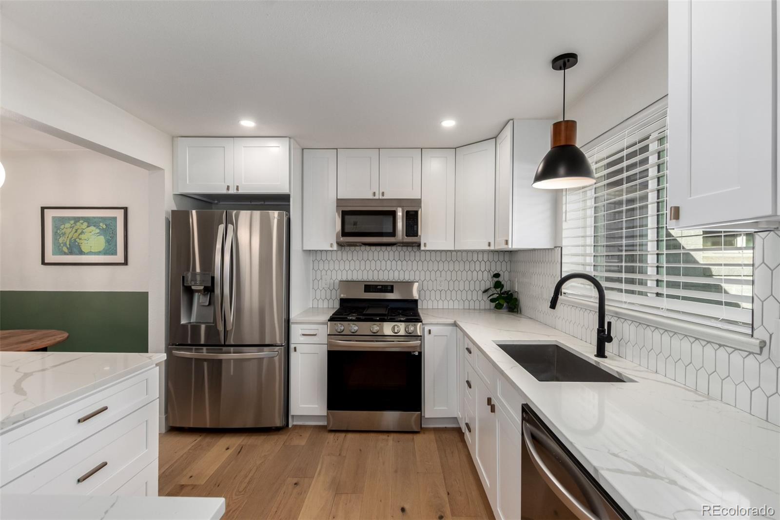 MLS Image #12 for 3302  jasmine street,denver, Colorado