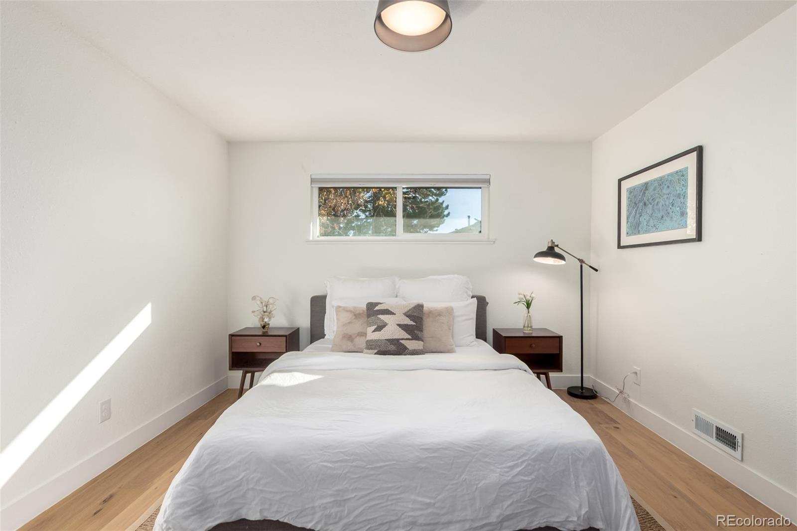 MLS Image #15 for 3302  jasmine street,denver, Colorado